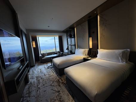 東山ニセコビレッジ、リッツ・カールトン・リザーブ / 2