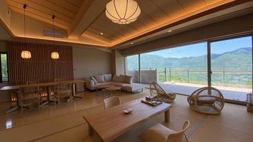 陵／リビング / 2