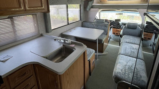 [禁煙] キャンピングカー (ツイン+エキストラ)