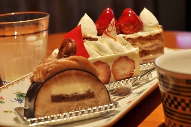 ケーキ　一例 / 3
