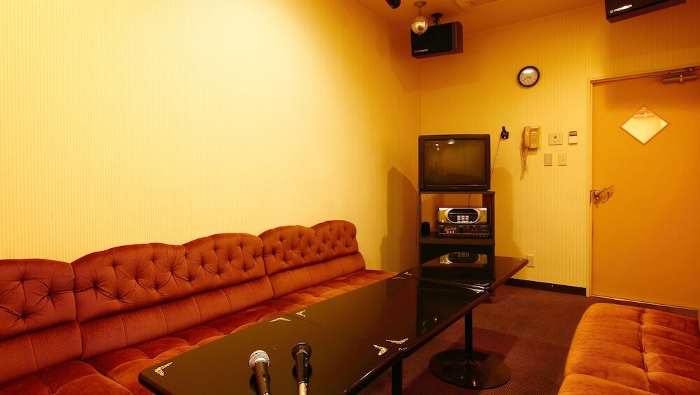 カラオケ ルーム