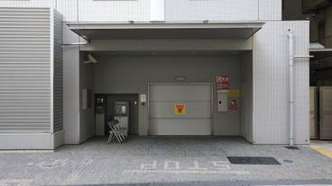 駐車場 / 22