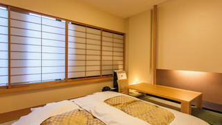 和室 禁煙 (皇居側)