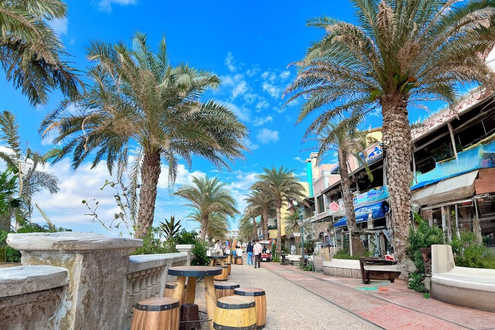 ショッピングモール