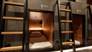 カプセルルーム2室 下段 男性用ドミトリー 禁煙