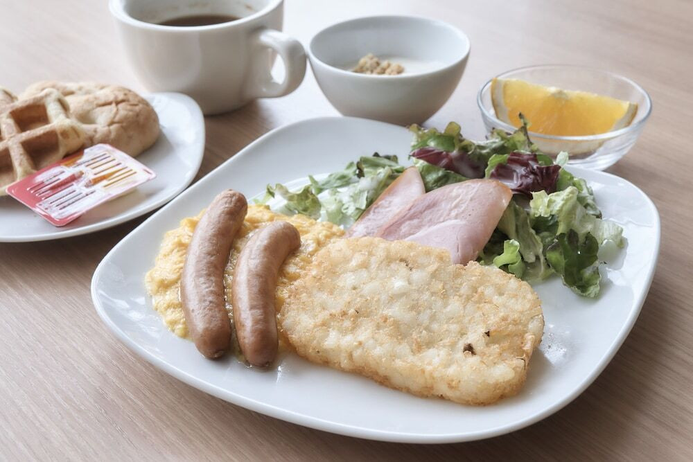 朝食