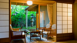 １階【露天風呂+内湯付き】（１２畳+８畳）広縁　箱庭付 [デラックス] [和室] [禁煙] [ガーデンビュー]