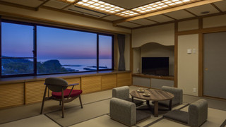 高層階サンセットスイート 8名迄宿泊可