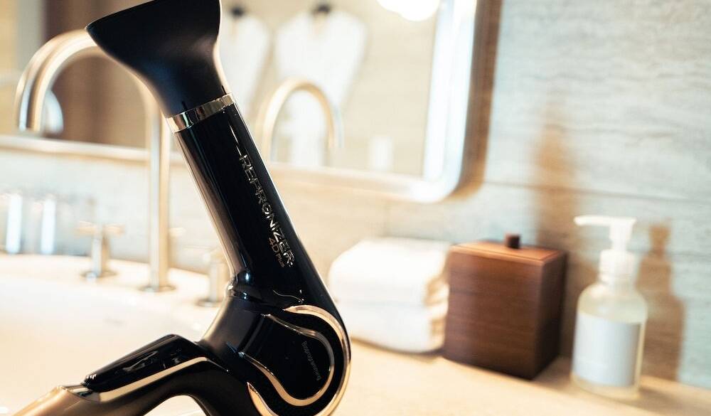 ヘアドライヤー / 3