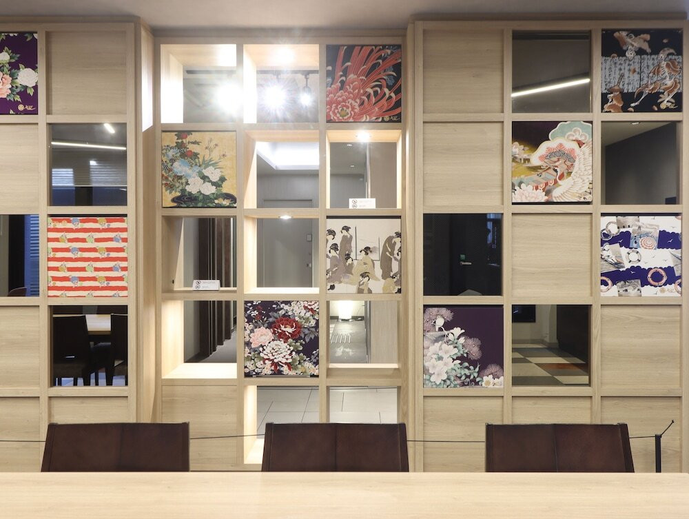 ロビーラウンジ