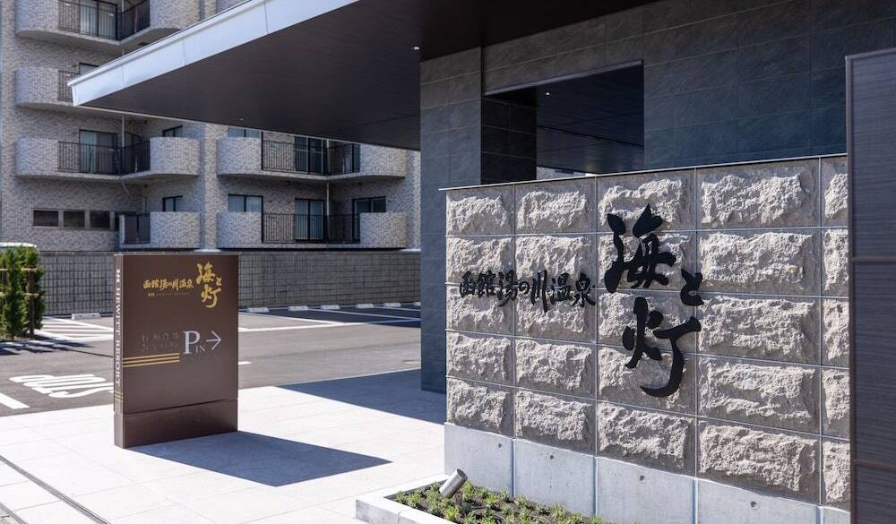 ホテルエントランス / 5