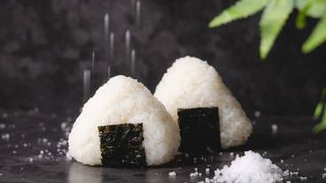 食事・飲み物 / 4