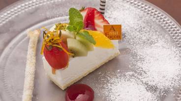 食事・飲み物 / 3