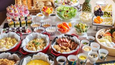 朝食ビュッフェ / 10