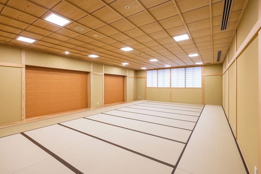 旅館のお食事処