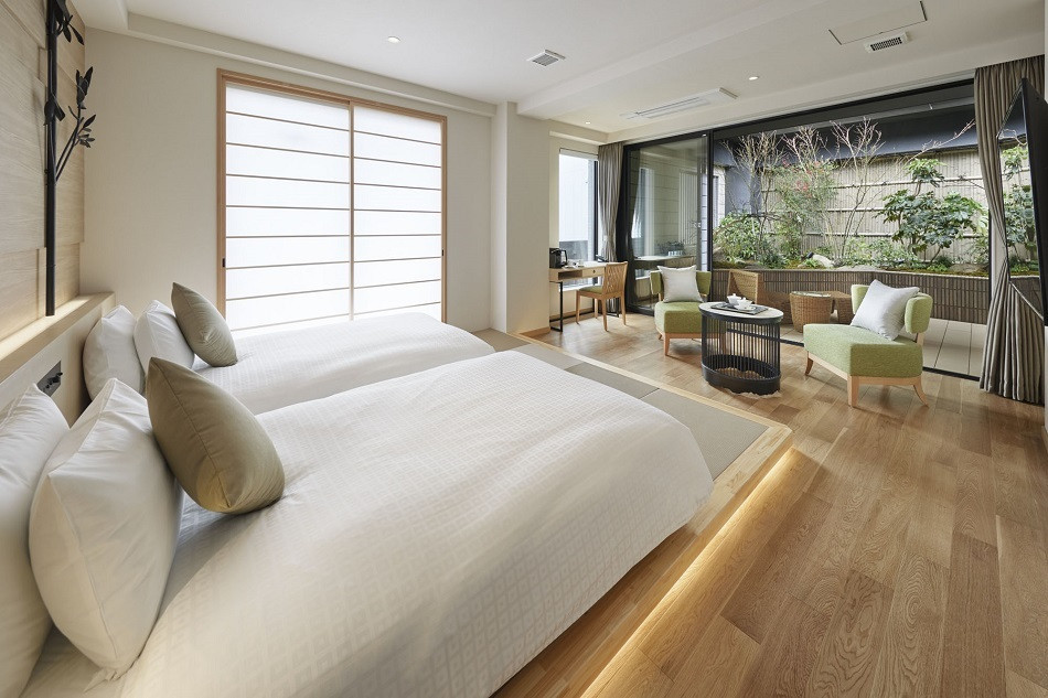 京都駅の目の前で風情豊かな露天風呂を満喫！3957927