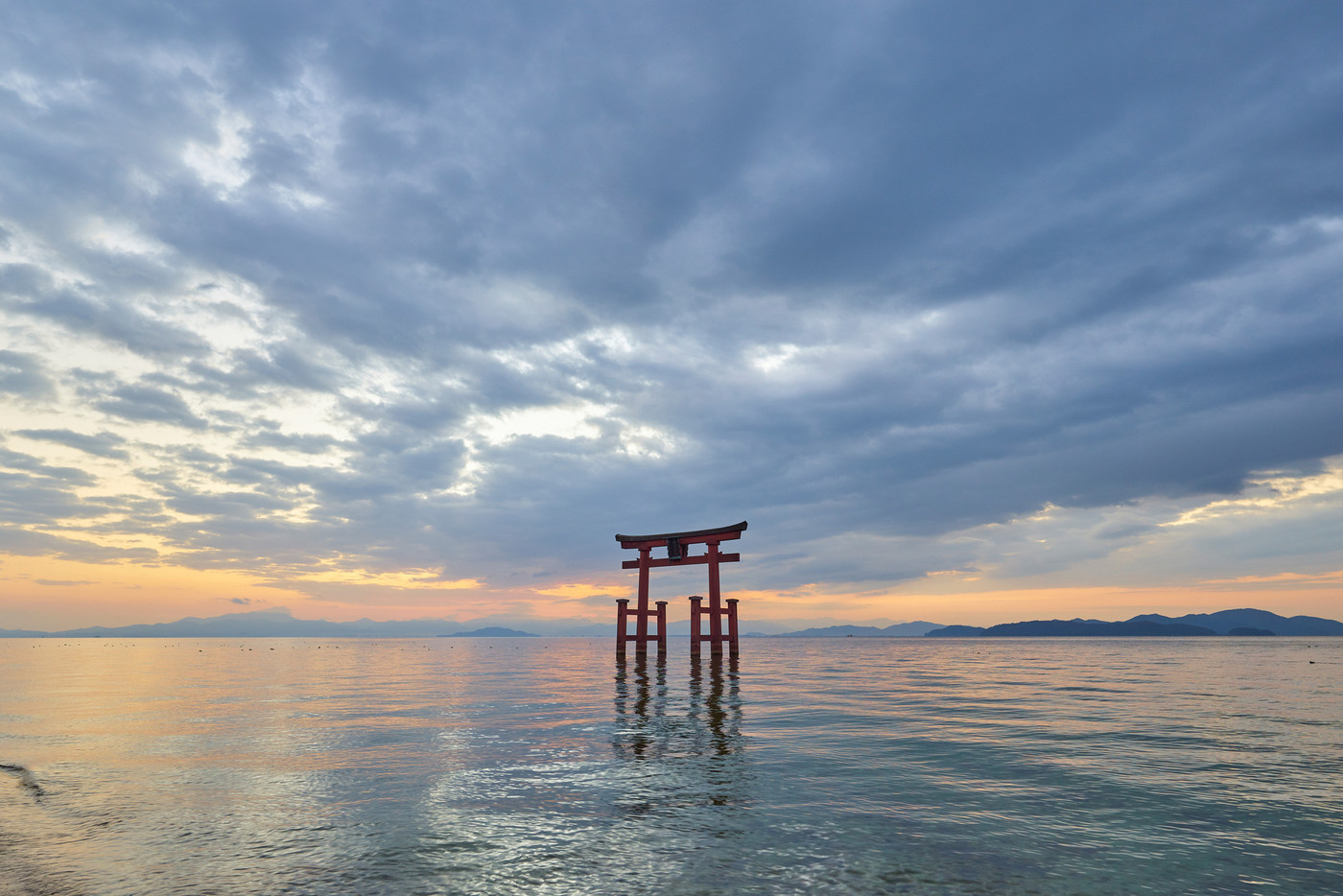 雄大な琵琶湖が迎えてくれる滋賀編4263502