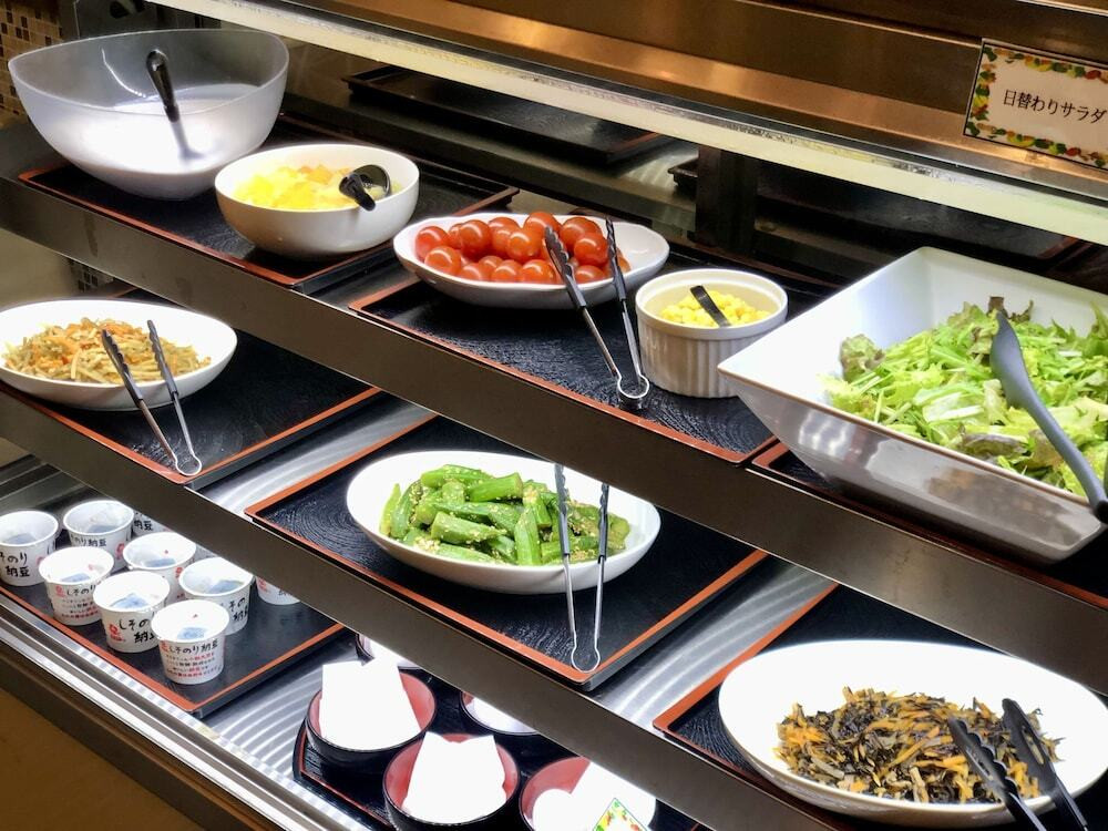 朝食ビュッフェ