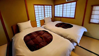 Japanese-style room with open-air bath (8 tatami mats + twin bed)
