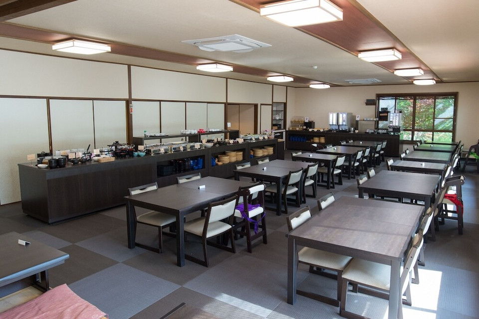朝食会場