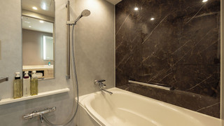 レジデンスツインルーム 禁煙 セミダブルベッド2台 (36平米)