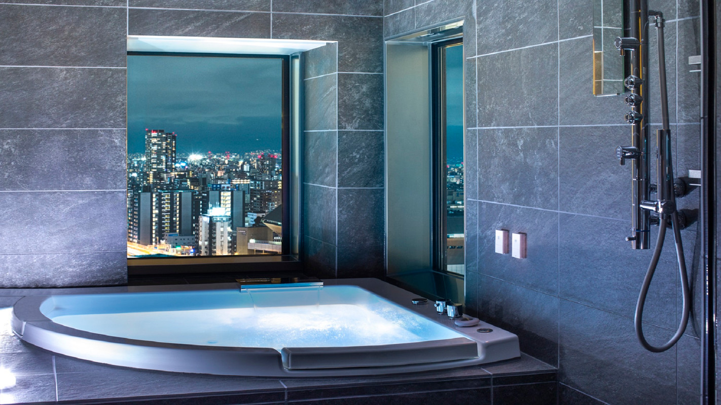 スイートルーム（バスルーム）