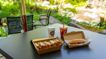 カスケード ラウンジ／テラス / 4