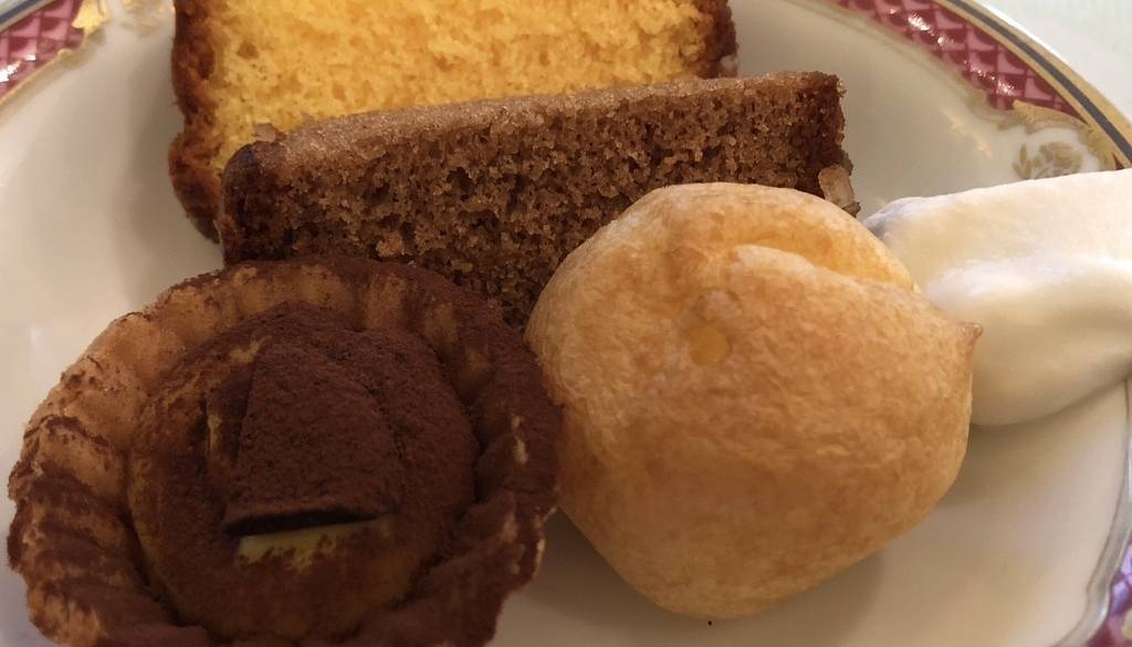 デザートにはカステラも / 5