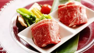 食事・飲み物 / 33