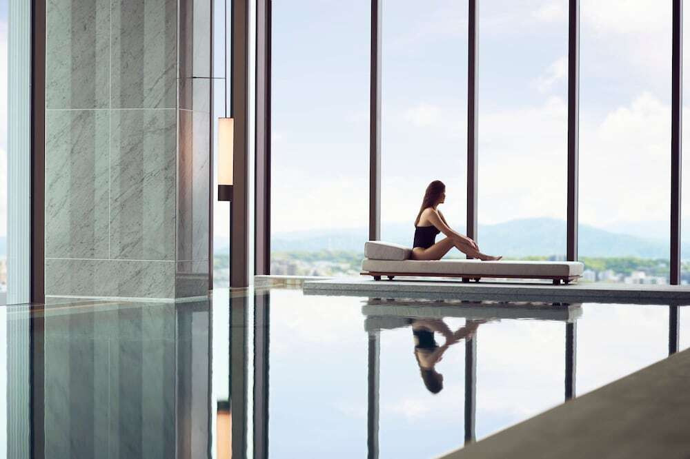 博多港のシンボル　博多ポートタワー