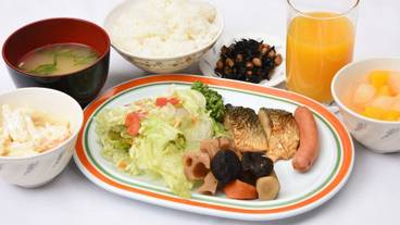 食事・飲み物 / 3