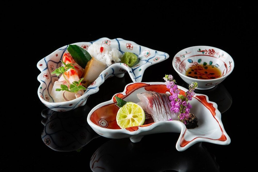 1日3組限定の「特別室」で、鉄鍋仕立ての贅沢食材を堪能しよう3924200