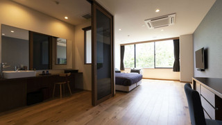 <源泉かけ流し温泉内湯> スーペリアダブルルーム (禁煙)