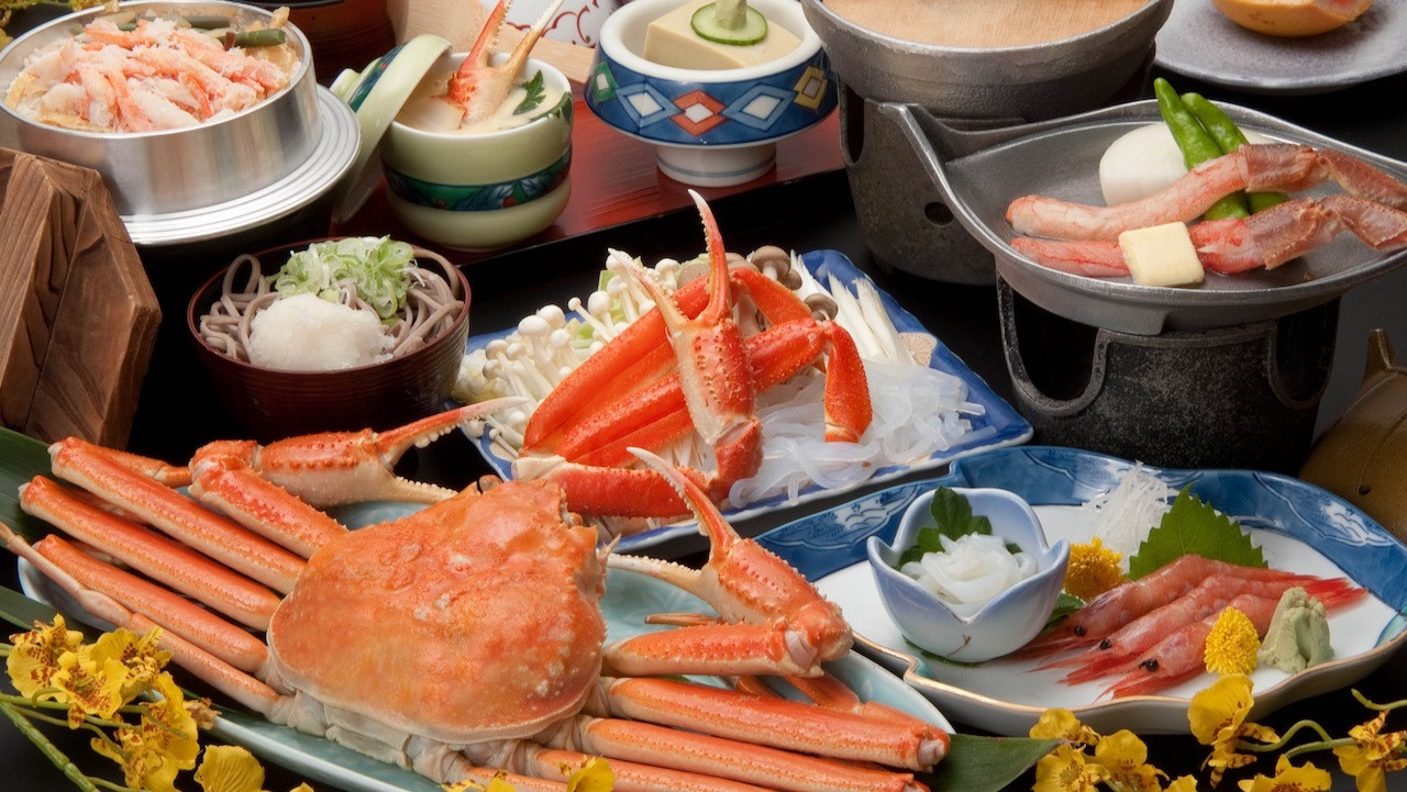 個室で名物グルメを味わう贅沢3914613