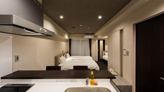 Family Room (Free check-in after 5pm) Non-Smoking