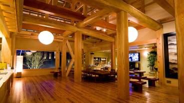 内部エントランス / 2