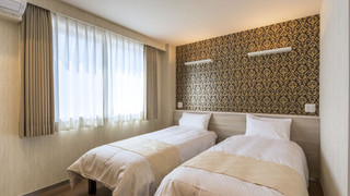 スーペリア 4 人部屋 2 ベッドルーム バルコニー