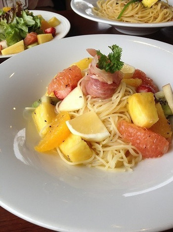 「フルーツピークス 八山田本店」 料理 12874147 冷製フルーツパスタ