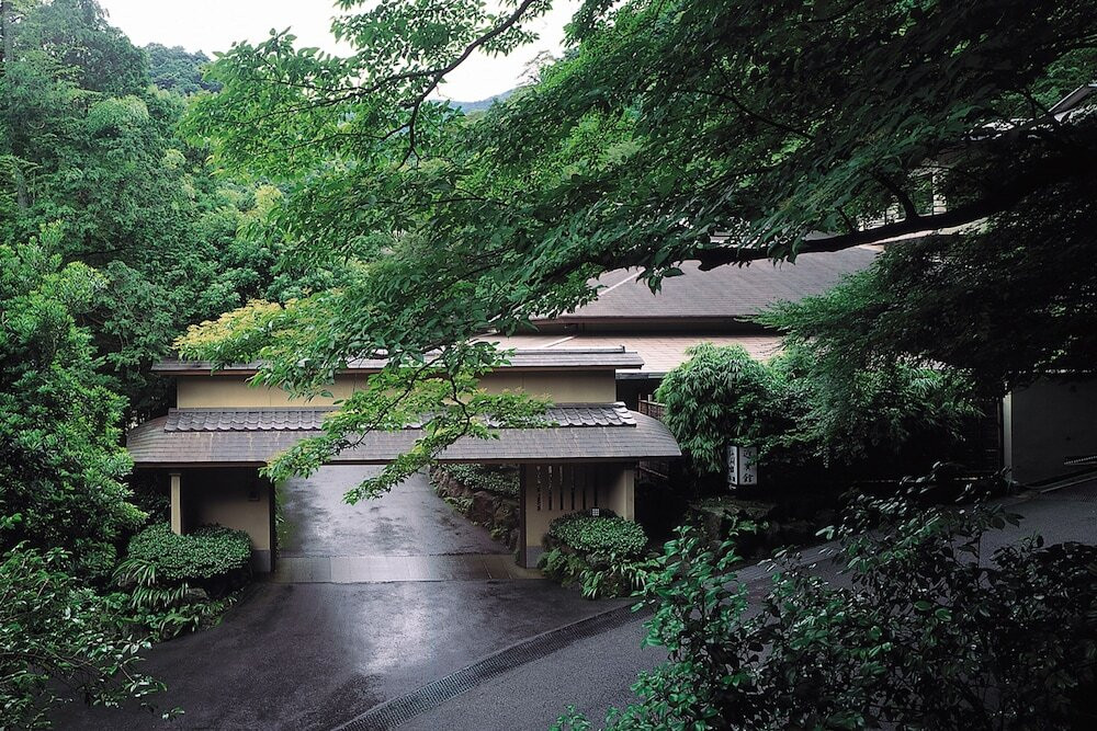 露天風呂付きの客室で楽しむ本格会席料理でワンランク上の寛ぎ3926418