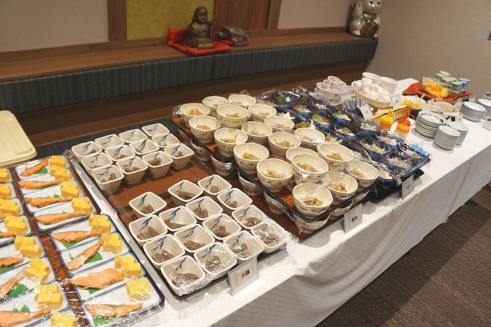 朝食