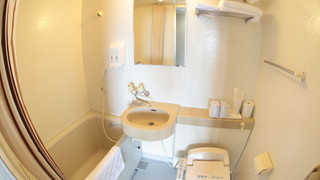 スタンダード シングルルーム セミダブルベッド 1 台 禁煙 シティビュー