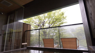 「涌」「然」和室10帖+洋室＋温泉露天風呂