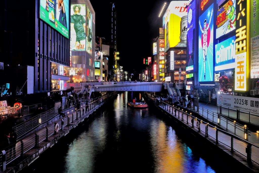 「大阪」旅行を堪能するならカプセルホテルが◎！4083361