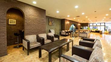 ロビーラウンジ / 4