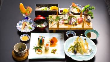 食事・飲み物 / 1