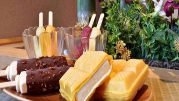 食事・飲み物 / 1