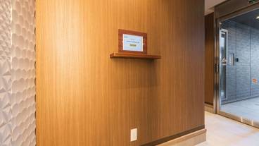 内部エントランス / 2