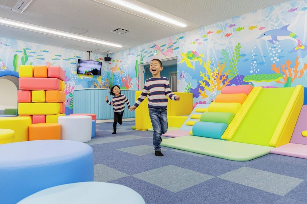 子供用の遊び場 - 屋内