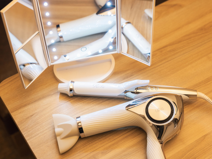 ReFaのヘアアイロンは一部店舗のみの取り扱いになります