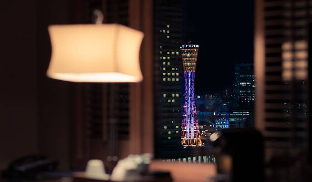 客室からの夜景一例(2) / 2